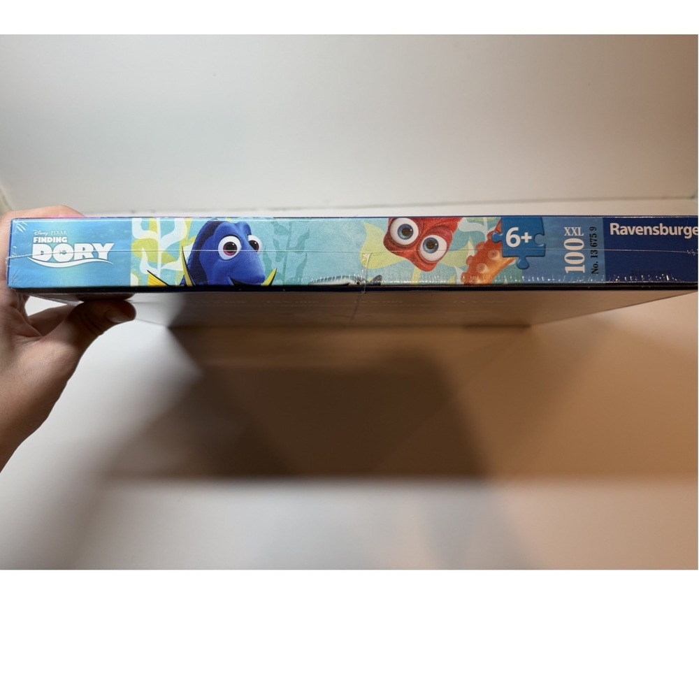 Brand New Sealed Finding Dory 100 XXL Piece Ravensburger Puzzle - Picture 2 of 4